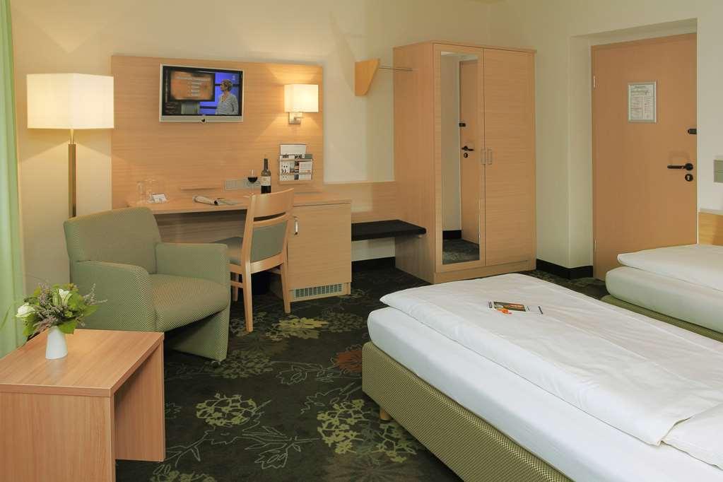 Best Western Blankenburg Hotel Coburg Room photo