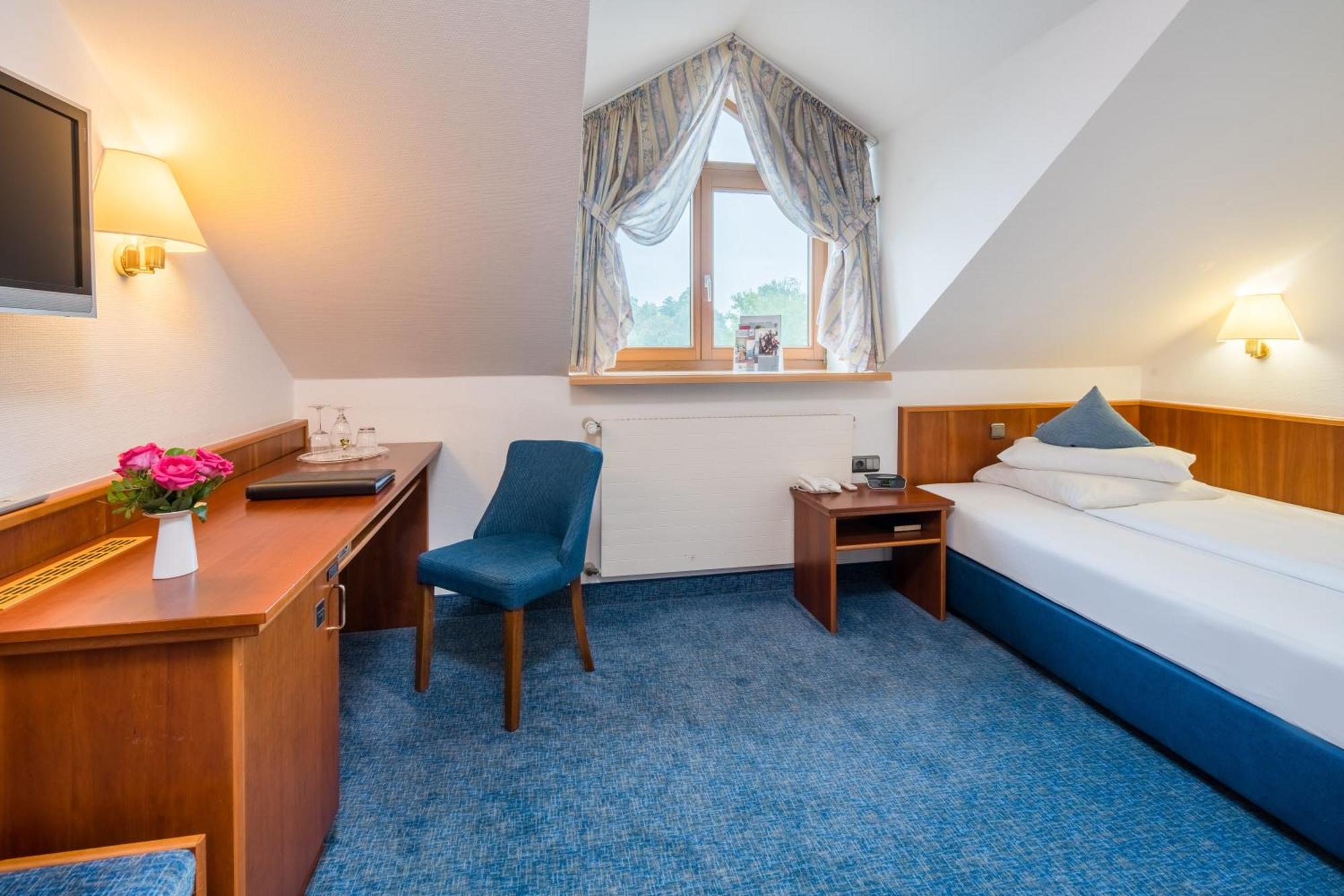 Best Western Blankenburg Hotel Coburg Exterior photo